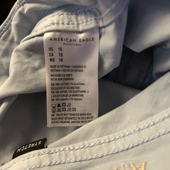 AMERICAN EAGLE Light Blue Cargo Shorts Frayed Hem Pockets Stretch 10 EUC - Picture 5 of 7